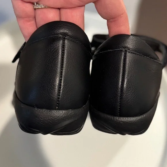 Naot - Agathis Black Soft - Multiple Sizes (New w/ box) - Picture 6 of 12